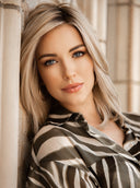 Own the Room Large - HF Synthetic Wig