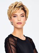 Chic Wavy by Hairdo - Front 1